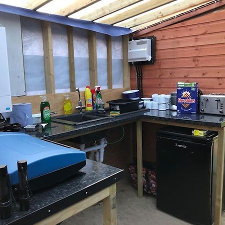 Cox Hill Glamping Badger Hotel Truro Ngoại thất bức ảnh