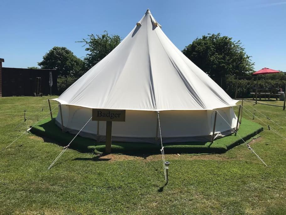 Cox Hill Glamping Badger Hotel Truro Ngoại thất bức ảnh