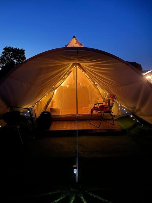Cox Hill Glamping Badger Hotel Truro Ngoại thất bức ảnh